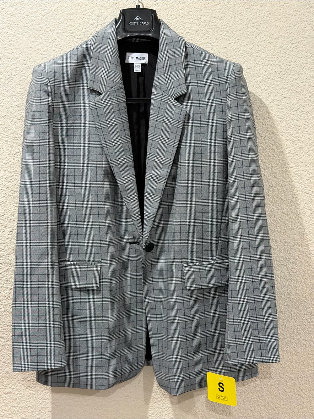Steve Madden Plaid Blazer in Gray & Black Size Small NWT
